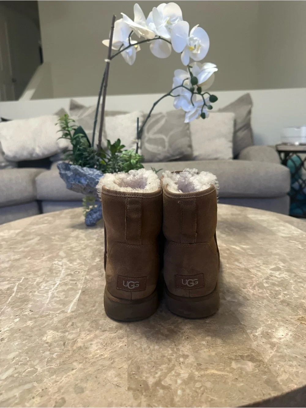 UGG Womens Cory I| Genuine Shearling Lined Boot Chestnut size 8,5